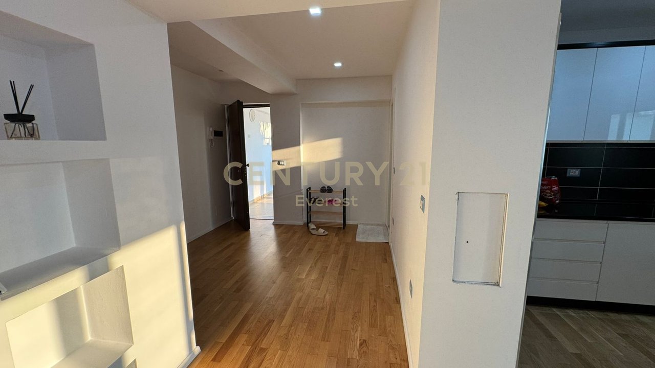 MUSEUM, RENTING 2+1 APARTMENT