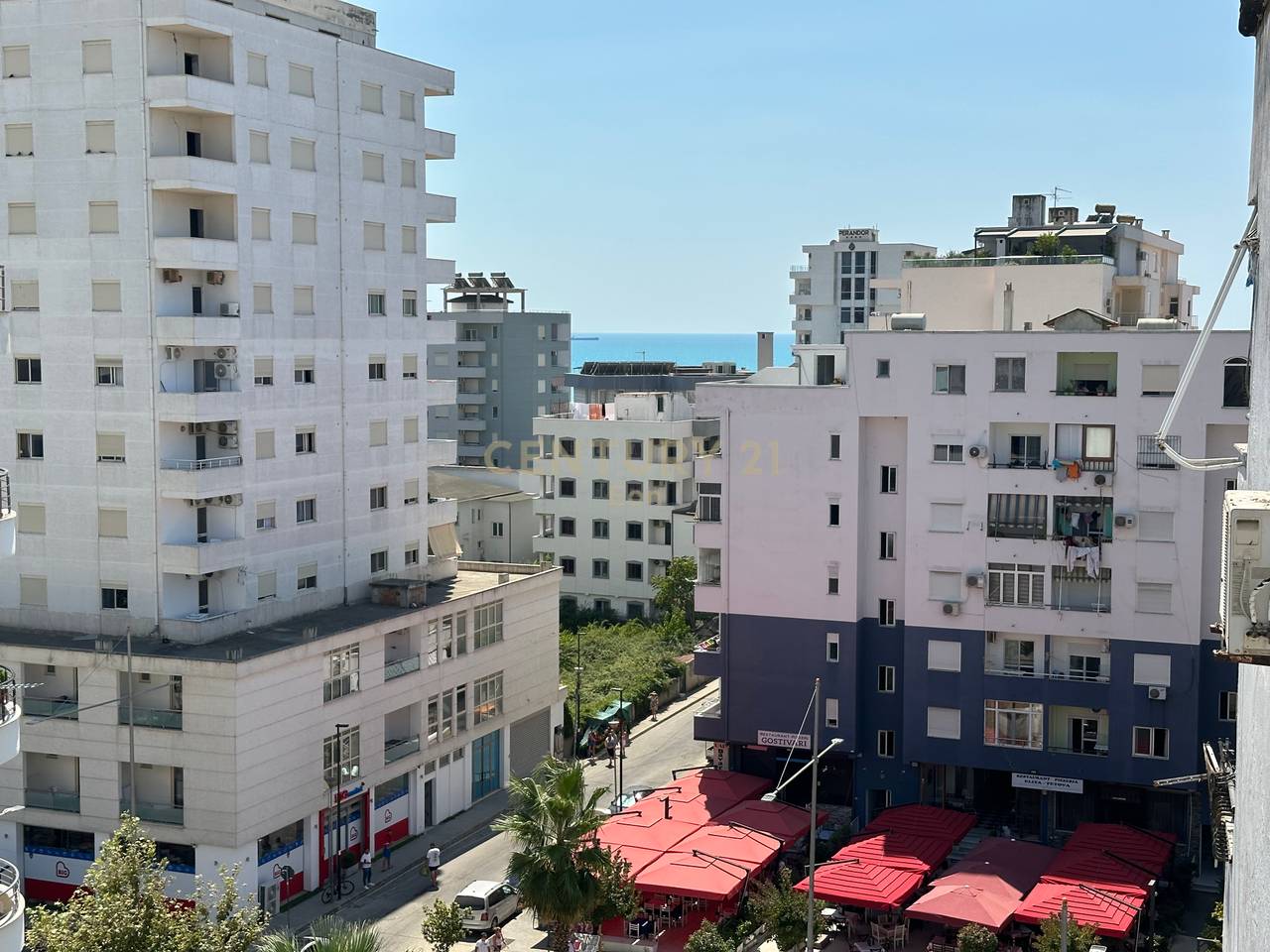APPARTAMENTO 1+1 CON 70M2 IN VENDITA SULLA SPIAGGIA VICINO ALL'HOTEL ADRIATIK!