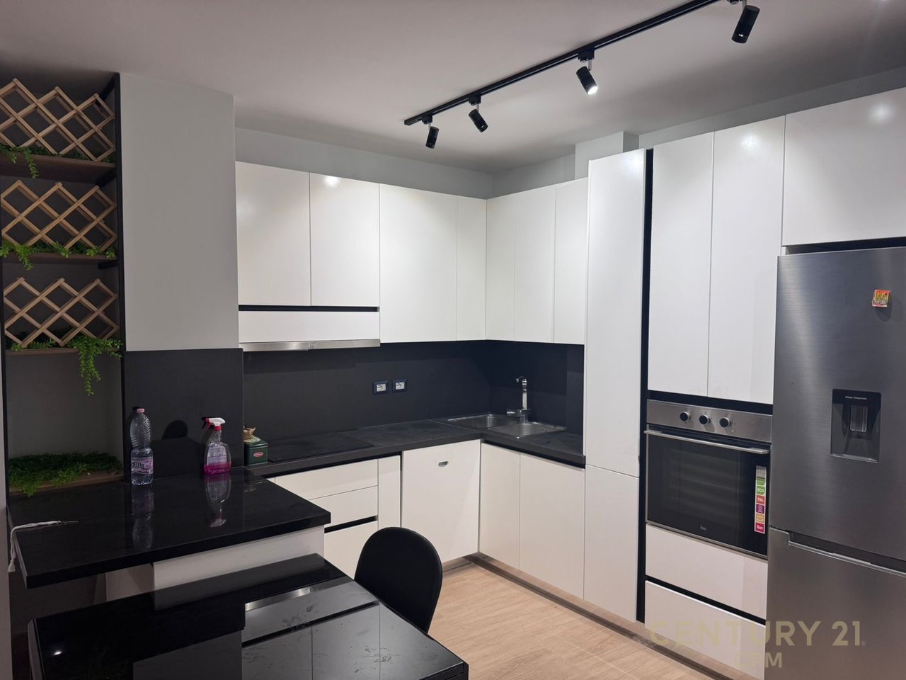 APPARTAMENTO 3+1+2 IN AFFITTO, LAGO ASCIUTTO!