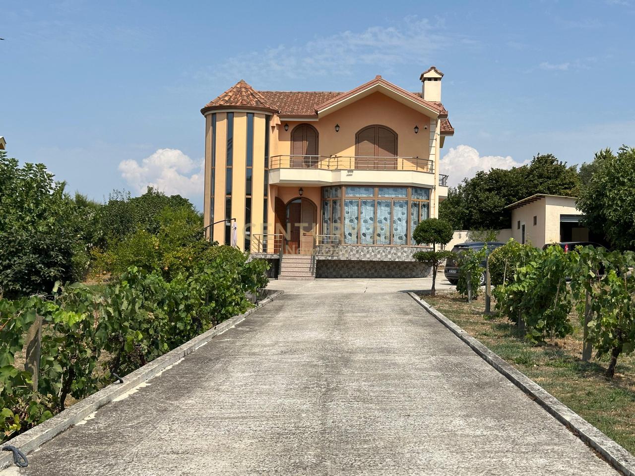 Villa for Sale in Shën Avlash, Durrës - €349,000 | 1470 m²