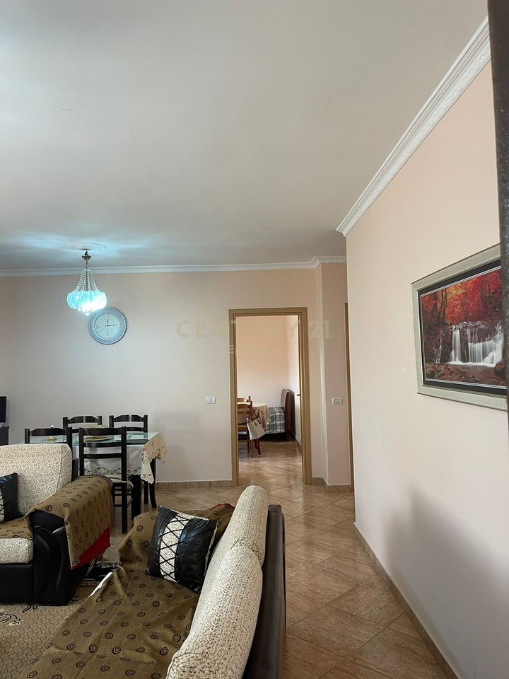 Appartamento 2+1 in affitto nel centro di Durrës!
