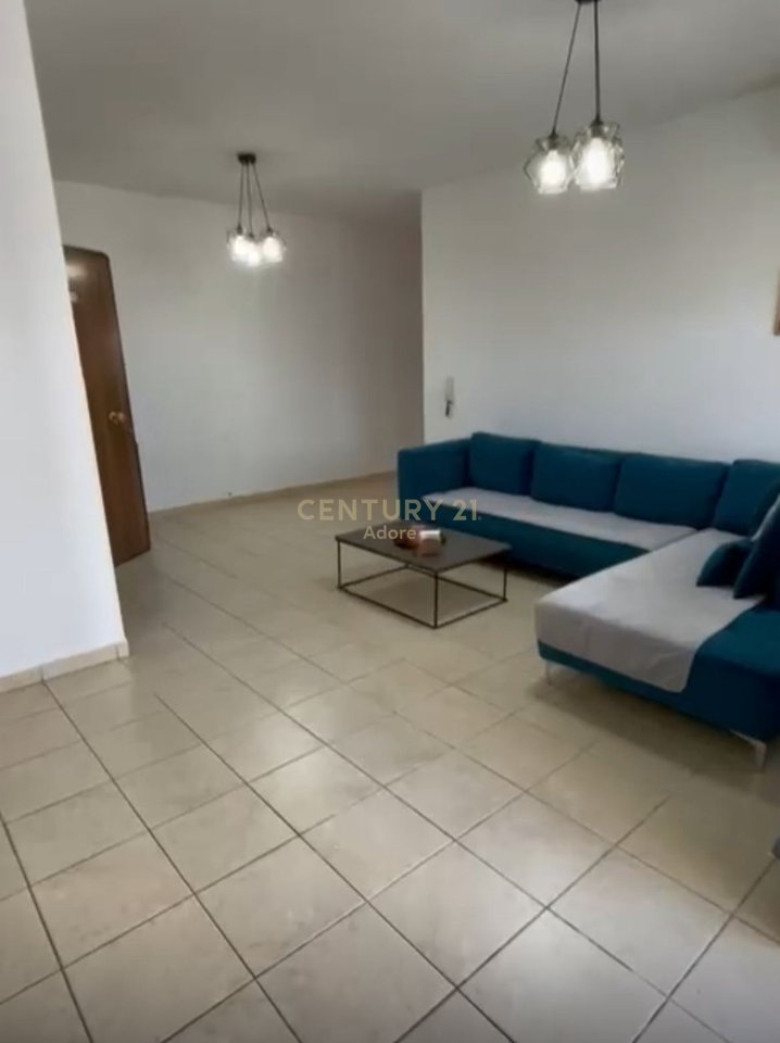 ⭐️ Appartamento con 2 Camere da Letto e 1 Bagno in Affitto a Kodra e Diellit a Tirana 600 € al mese ⭐️