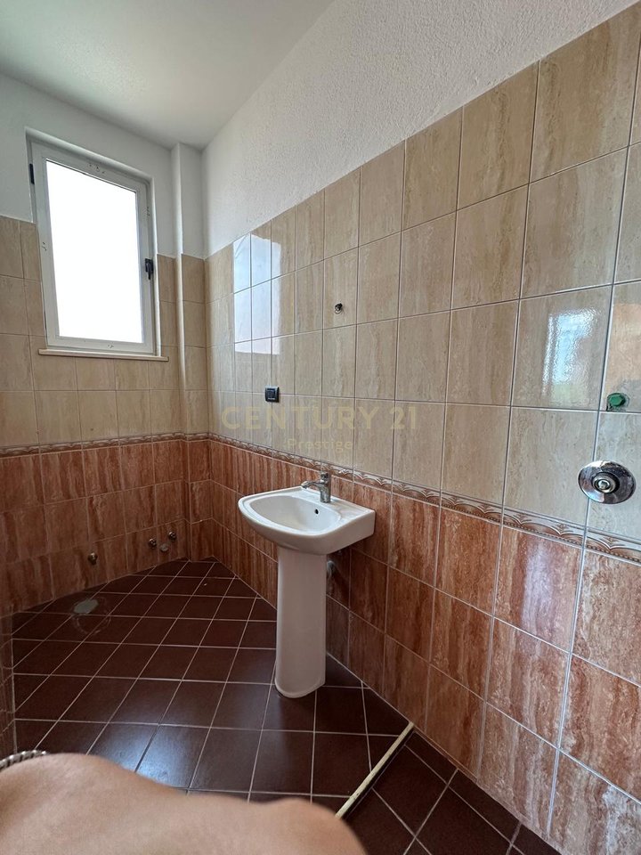 HOUSE FOR RENT, LOCATED AT PRIFTI HILL, TIRANA!