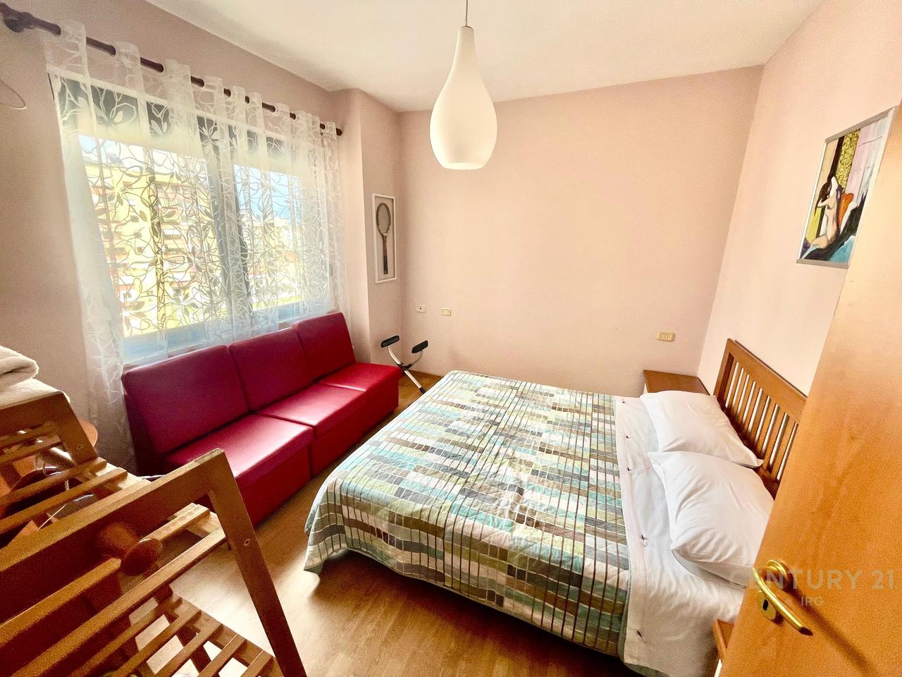 Apartment 1+1 for Rent in the Center near 9 Kateshet