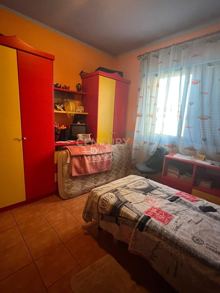Appartamento 3+1 in vendita a Spitallë, Durrës - 130000€ | 224 m²