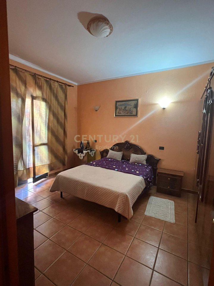 Appartamento 3+1 in vendita a Spitallë, Durrës - 130000€ | 224 m²