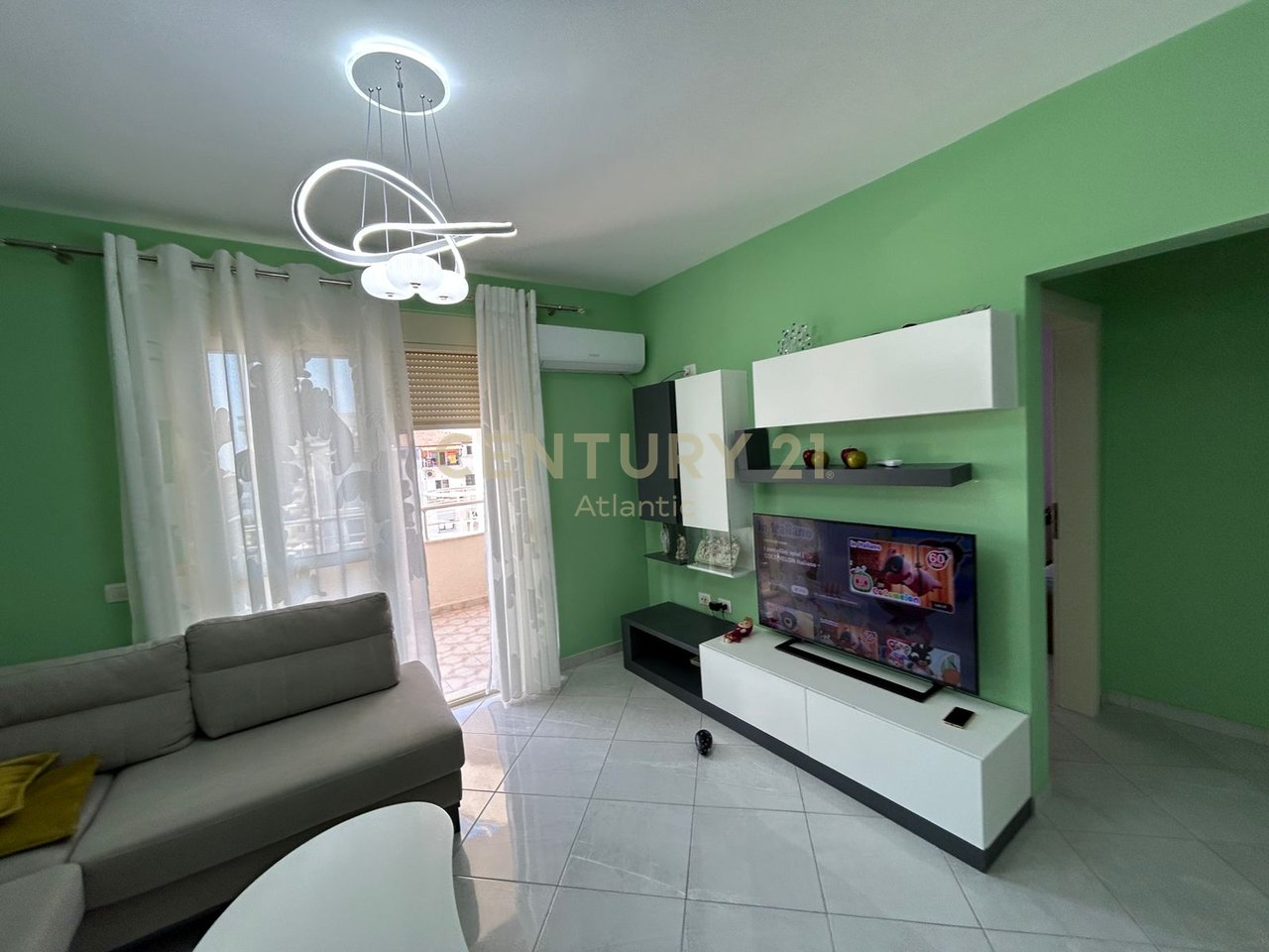 1+1 Apartment for Rent at Railway Beach, Durrës - 350€ | 90 m²