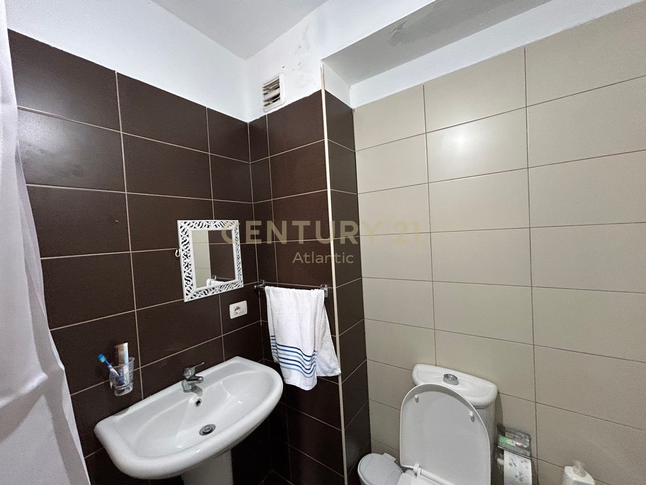 1+1 Apartment for Rent at Railway Beach, Durrës - 350€ | 90 m²