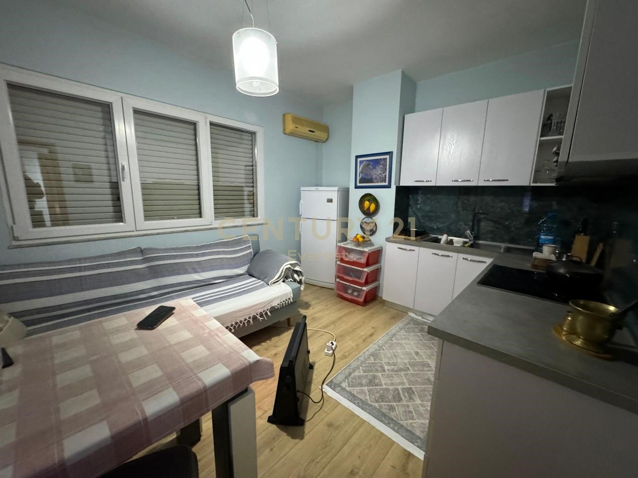 BRRYLI, APARTMENT 2+1+SHOP