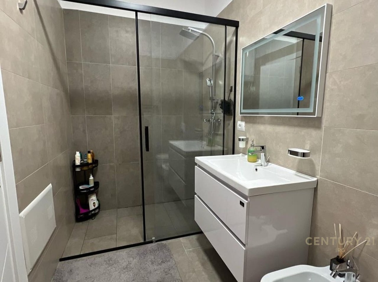 APARTMENT 2+1 FOR RENT AT QUARTUM RESIDENCE, NEAR SPAK