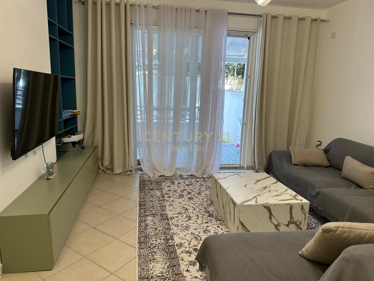 APPARTAMENTO 2+1 CON CORTILE IN VENDITA A QERRET - 289000€ | 177 m²