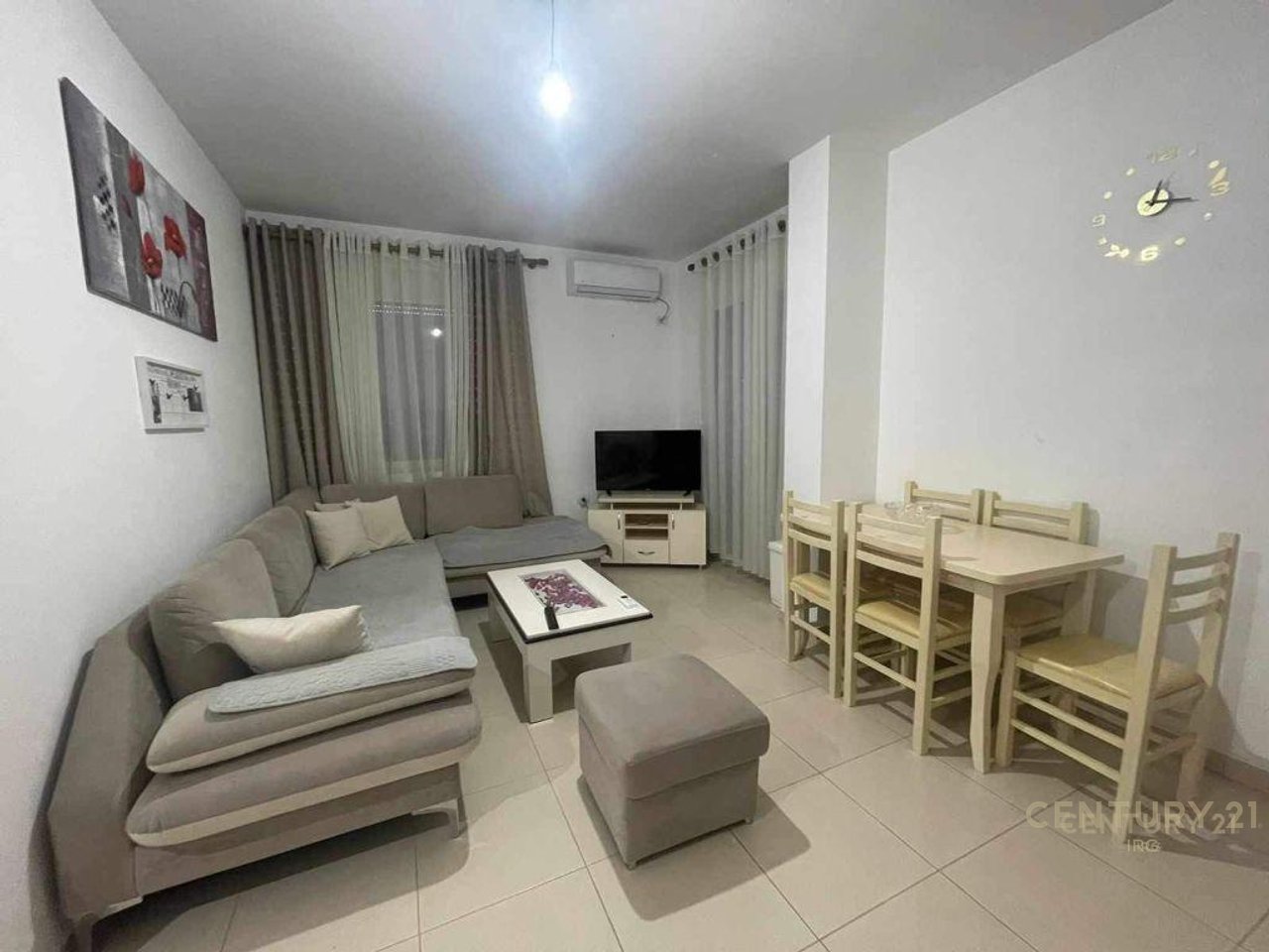 JEPET ME QIRA APARTAMENT 2+1 NE ZONEN E FRESKUT  !