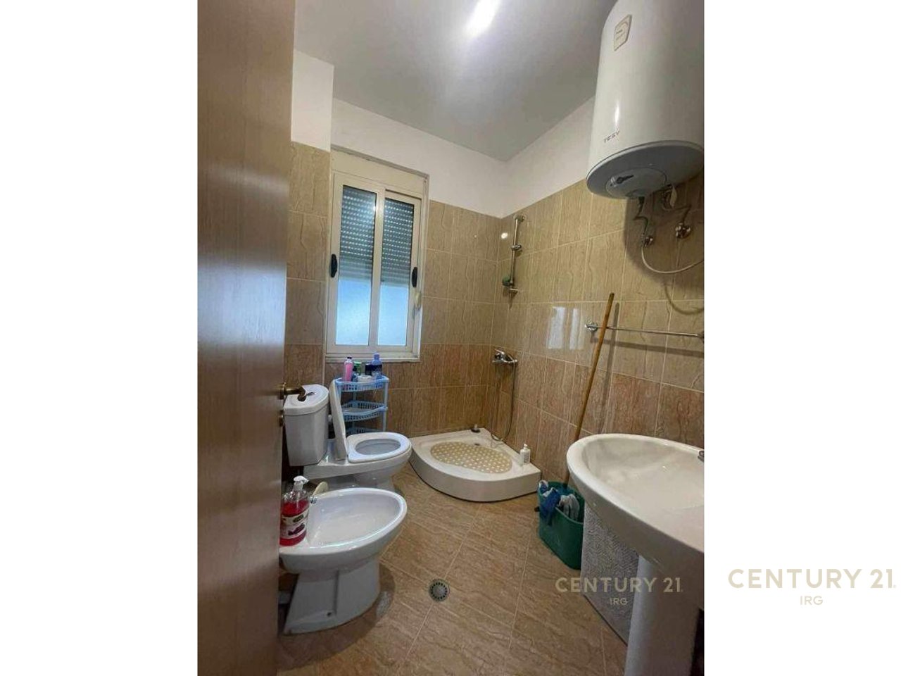 JEPET ME QIRA APARTAMENT 2+1 NE ZONEN E FRESKUT  !