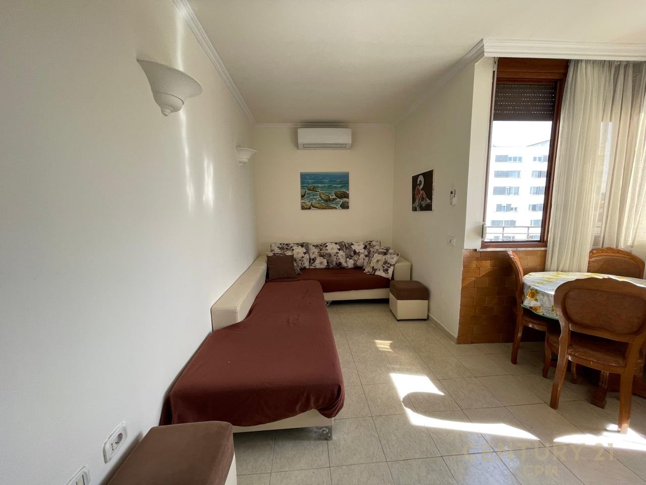 Apartament 2+1+Verande Per Qera!