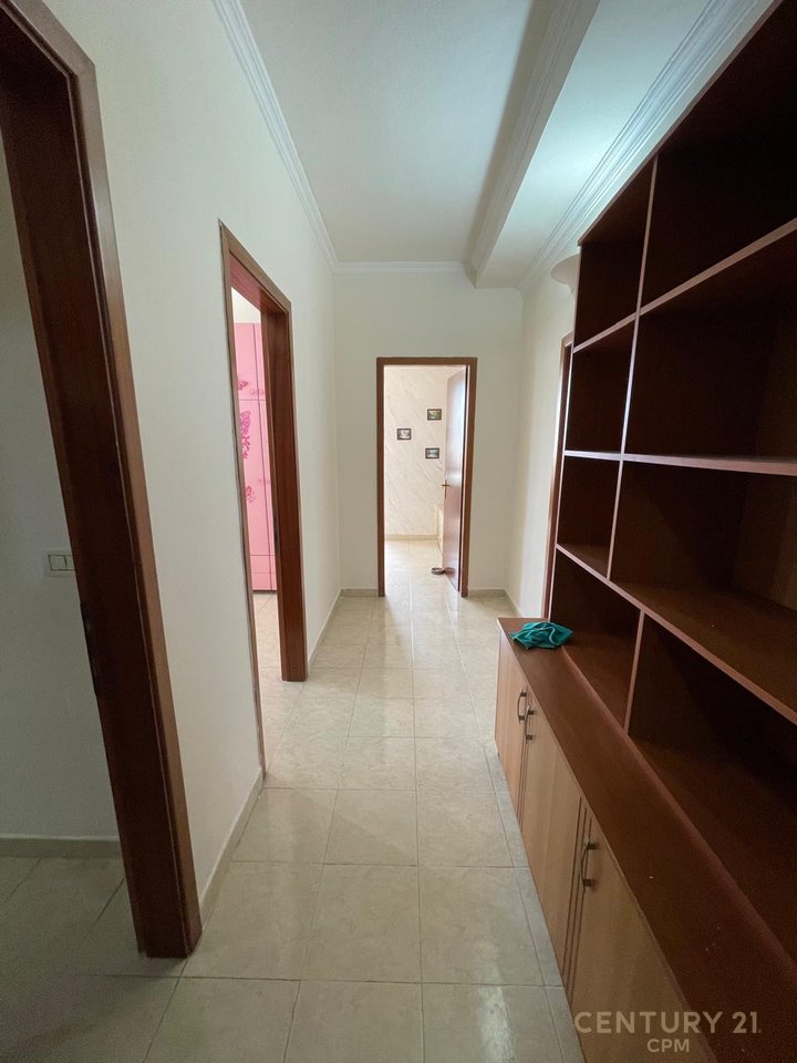 Apartament 2+1+Verande Per Qera!