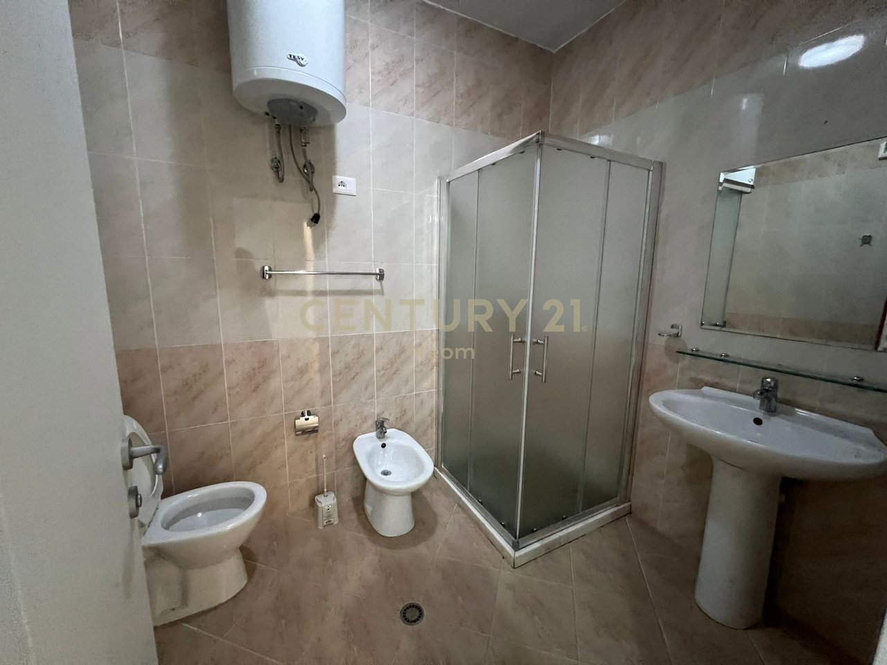 1+1 apartment for rent in the Fresku area