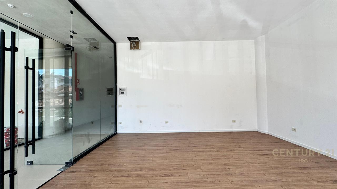 Office space for rent at Residenca Mine Peza!