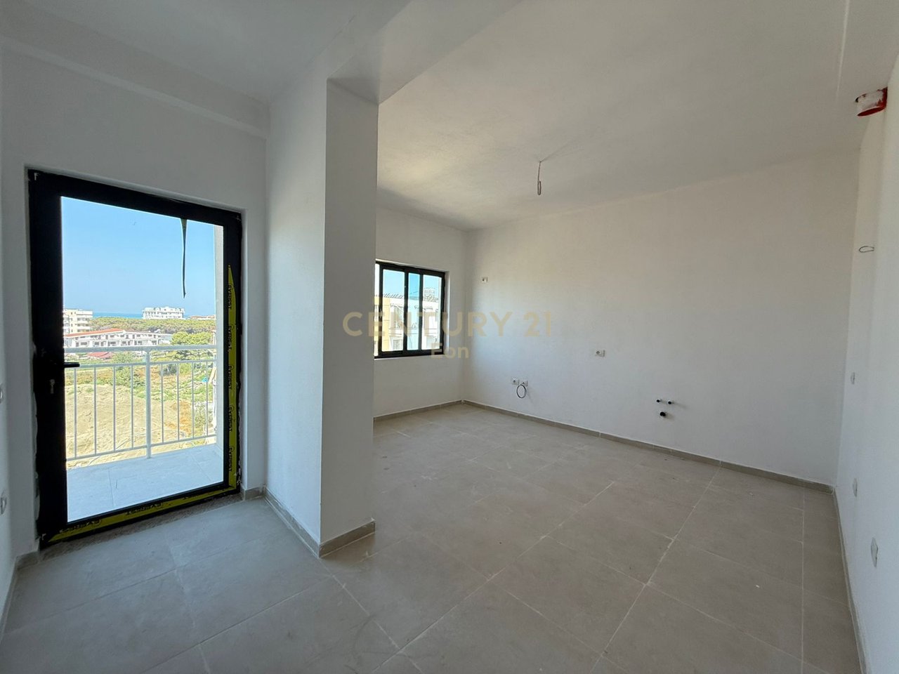 Appartamento 1+1 con Vista Mare in Vendita a Golem, Durrës - 102.000€!