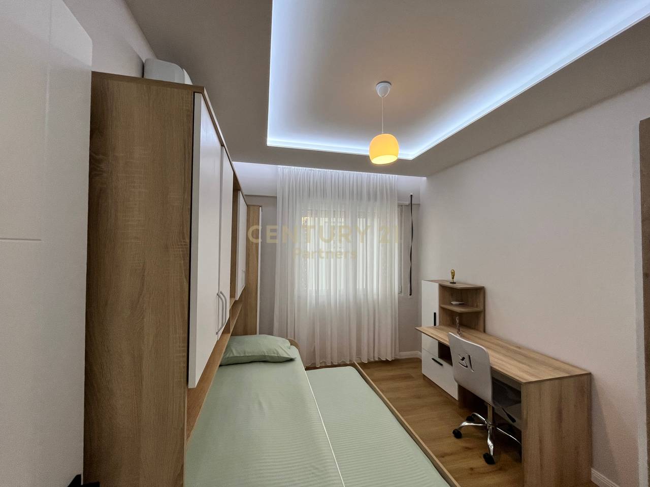 PENTHOUSE FOR RENT OPPOSITE DELIJORGJI!