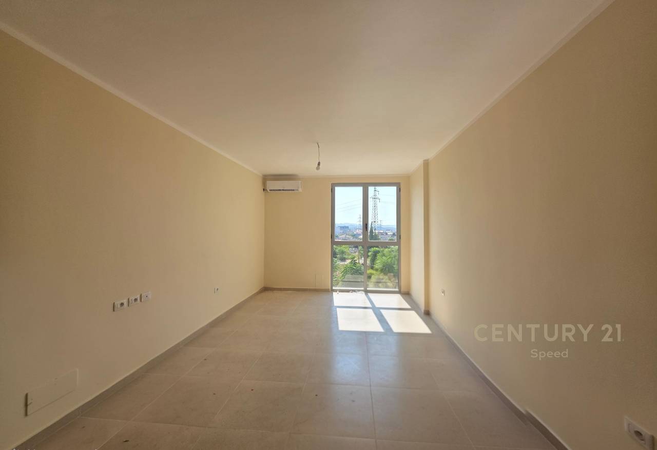 JEPET ME QERA APARTAMENT 1+1 TEK 5 MAJI !!