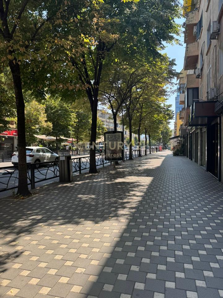 DURRES STREET, COMMERCIAL SPACE FOR RENT