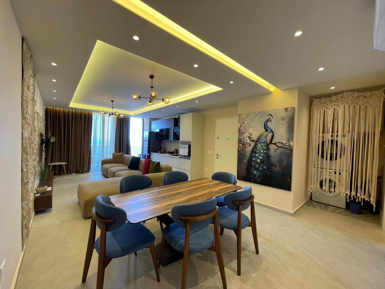 SARANDE, APPARTAMENTO IN VENDITA 3+1+3 TOTALMENTE RISTRUTTURATO