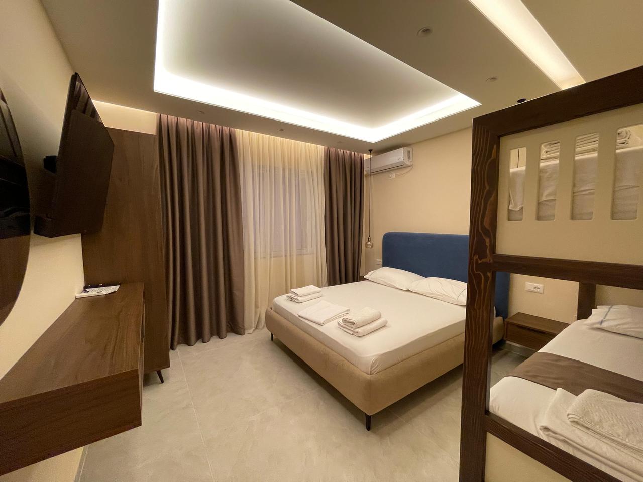 SARANDE, APPARTAMENTO IN VENDITA 3+1+3 TOTALMENTE RISTRUTTURATO