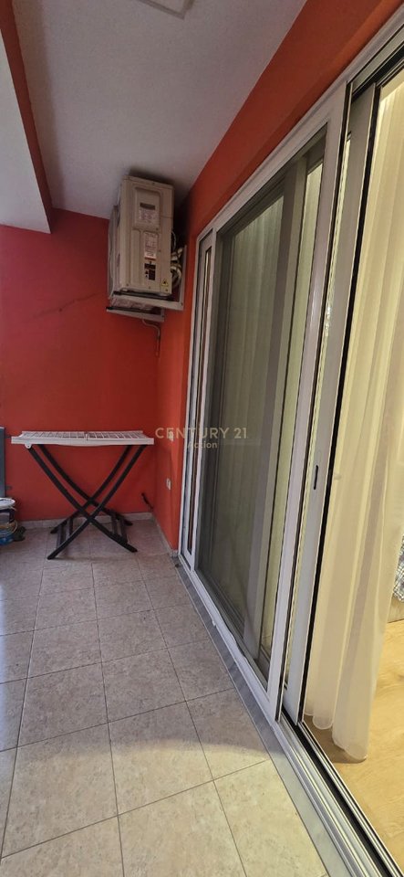 JAPIM  ME QIRA SUPER  APARTAMENT  1+1 NE DON BOSKO!