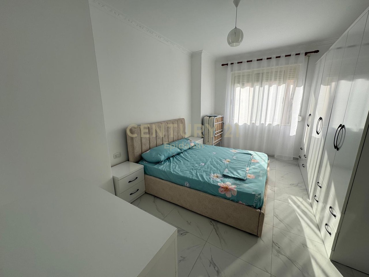 1+1 Apartment for Rent at Rrota e Kuqe Beach, Durrës - 450€ | 74 m²