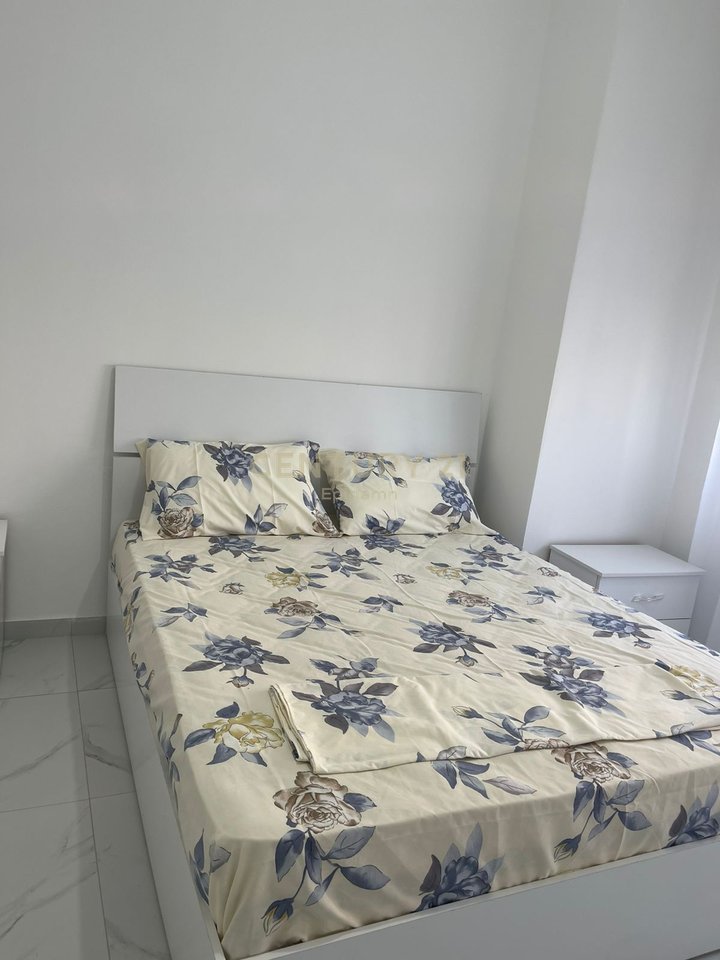 2+1 Apartment For Sale at Red Wheel Beach, Durrës - 130000€ | 74 m²