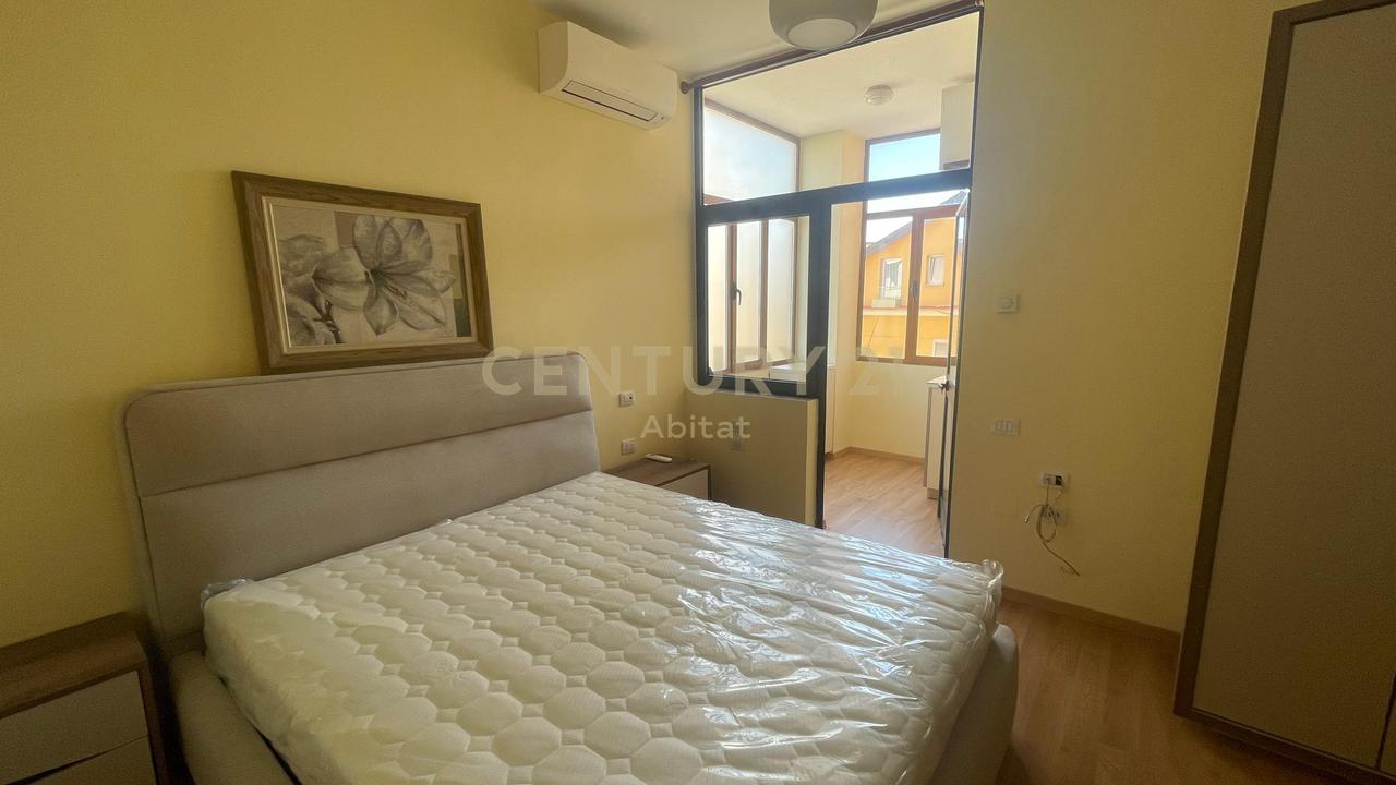 1+1 APARTMENT FOR RENT, CENTER-TIRANA
