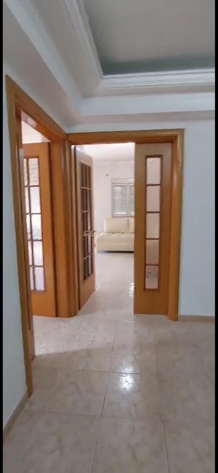 FOR RENT OFFICE/RESIDENTIAL APARTMENT 3+1+2, NEW MARKET!