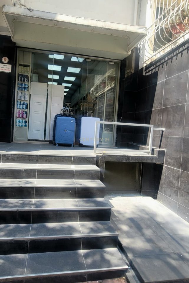 ‼️COMMERCIAL UNIT FOR SALE, KAVAJA ROAD!‼️