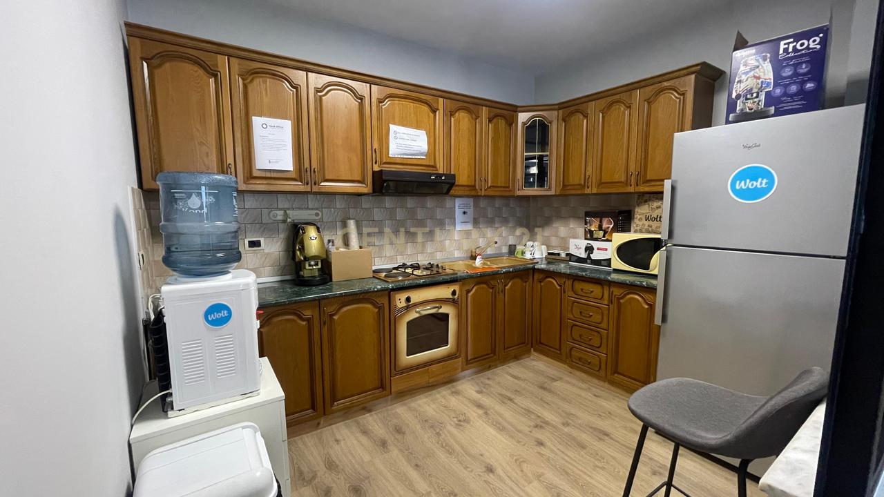 OFFICE SPACE FOR RENT IN BLLOK!