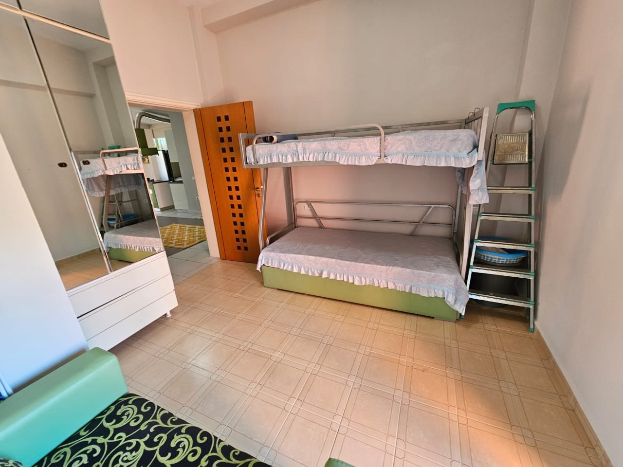 FOR SALE, APARTMENT 2+1+2 IN GOLEM !