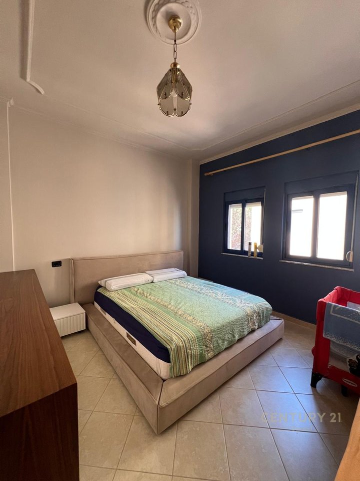 Apartament per shitje  1+1 në plazhin e Golemit!