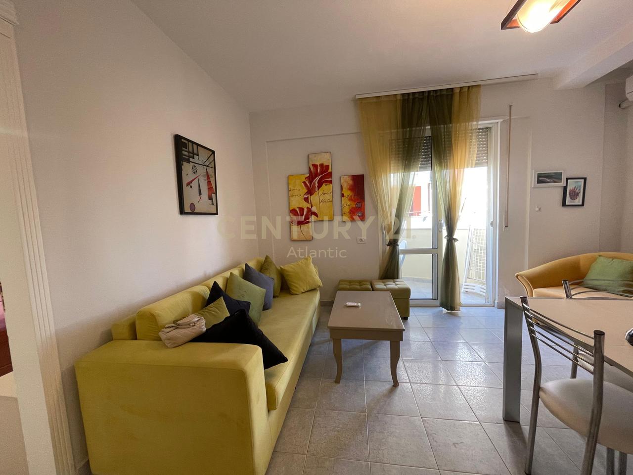 Appartamento 1+1 in vendita con vista mare, a 20 m dal mare, Iliria Beach, Durazzo!