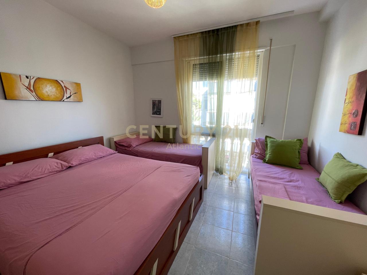 Appartamento 1+1 in vendita con vista mare, a 20 m dal mare, Iliria Beach, Durazzo!