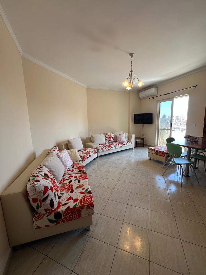 Apartament 2+1 Me Qira në Lagjen nr.5, Durrës !
