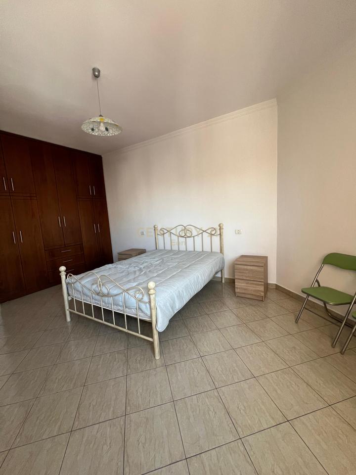 Apartament 2+1 Me Qira në Lagjen nr.5, Durrës !