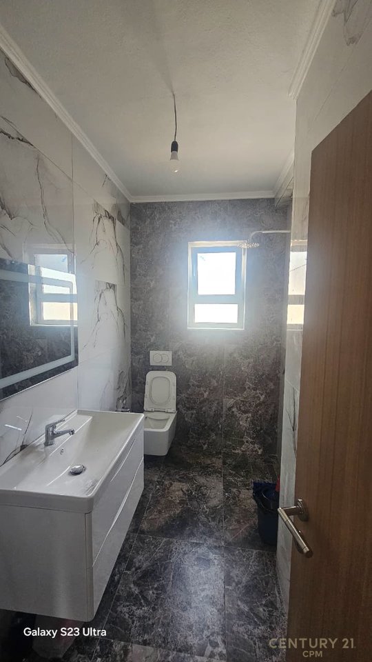Apartament 2+1 per shitje  Buzë Rrugës Bardhyl – Unaza e Vogël