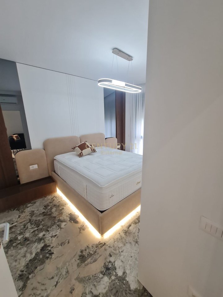Super Apartament 1+1+Parkim Jepet me Qira