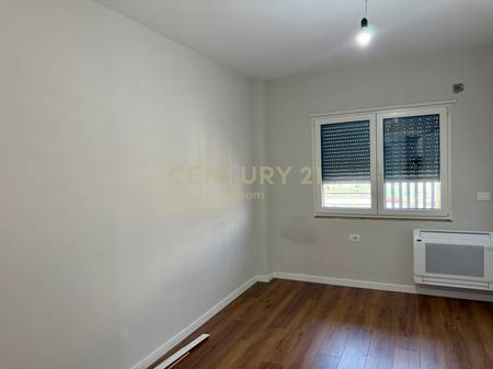 SHITET APARTAMENT 2+1+2 TE KODRA E DIELLIT !
