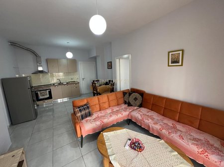 Apartament 3+2 Me Qira në Fresku, Tiranë - 500€ | 75 m²