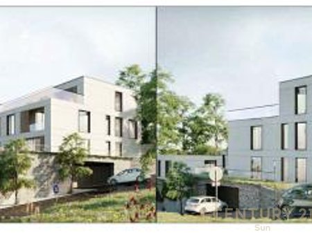 Shitet vilë B2 në liqenin e Farkës "Lakeside Residencë" !!!