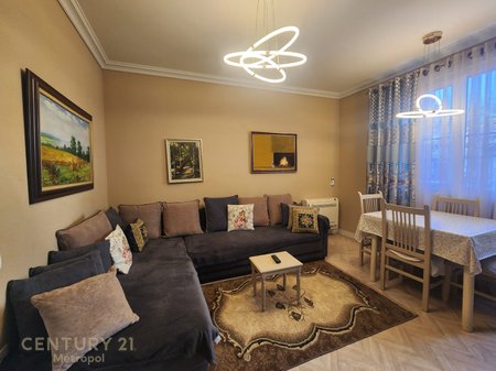 Apartament 2+1 per qera prane Vila Gold, Rruga e Dibres!