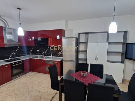 Appartamento 2+1+2 in Vendita – Ex Distretto, Durrës