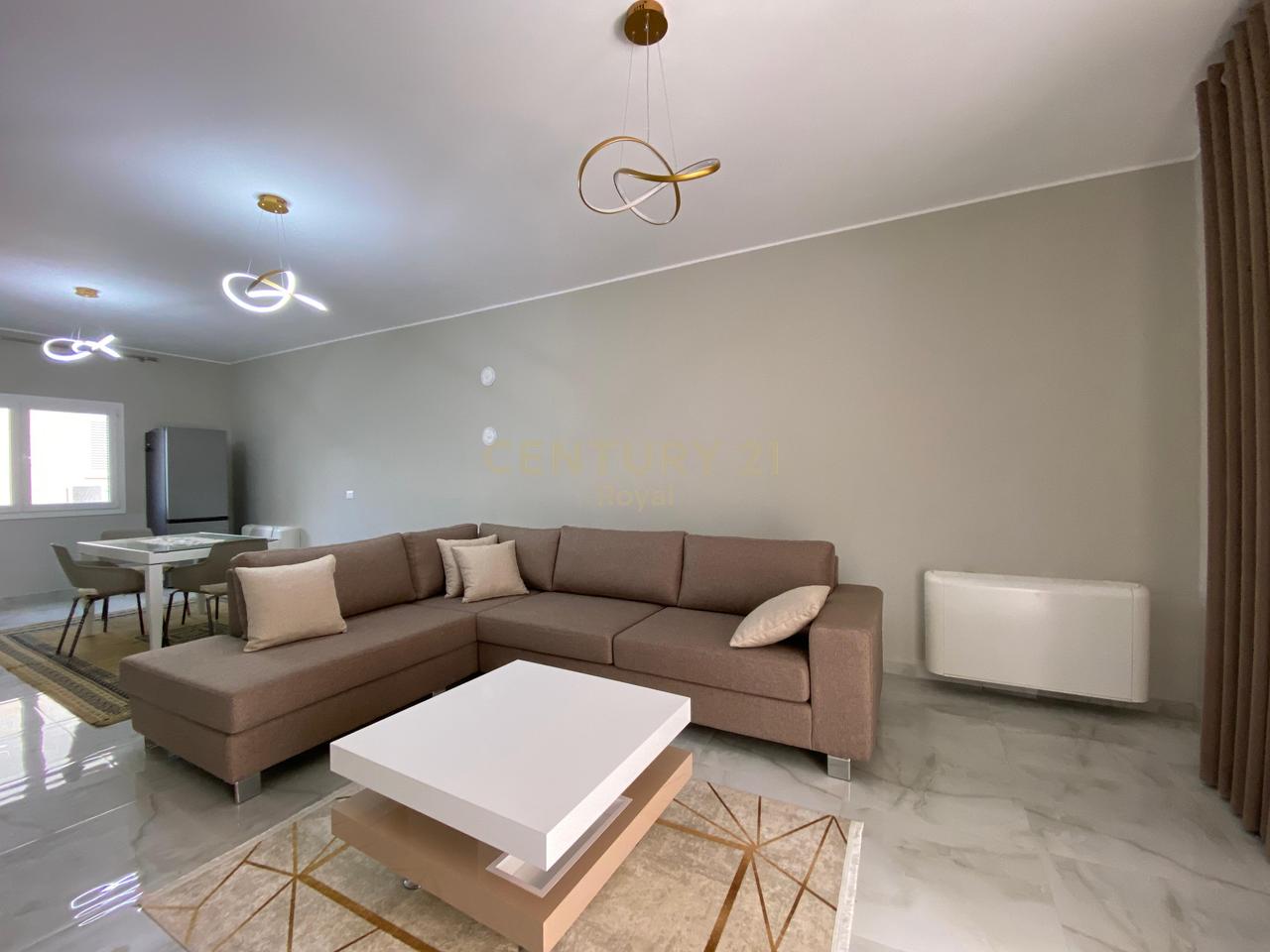 FOR RENT ONE-STOREY VILLA 2+1+2 +2 PARKING SPACE NEAR GERMAN VILLAS