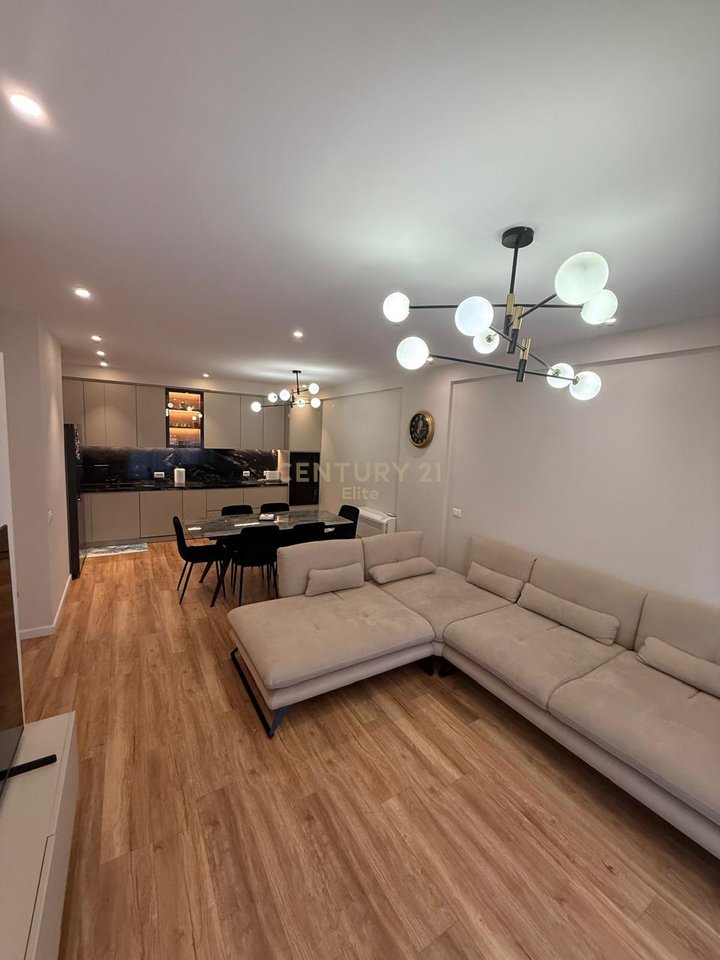 MODERN APARTMENT FOR RENT 3+1+2+2 BALCONIES IN XHAMLLIK!