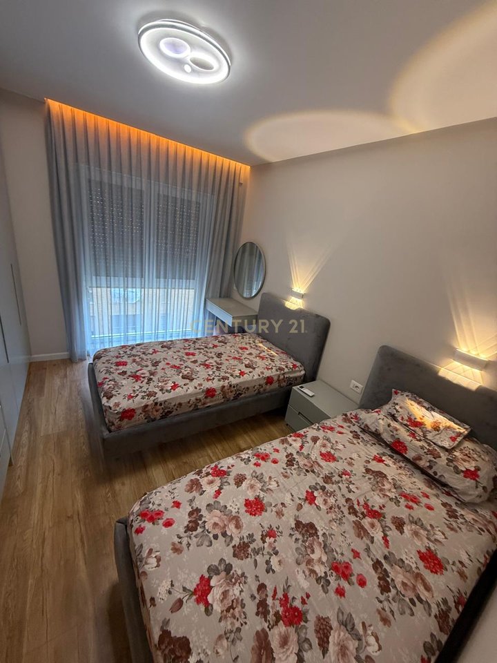 MODERN APARTMENT FOR RENT 3+1+2+2 BALCONIES IN XHAMLLIK!